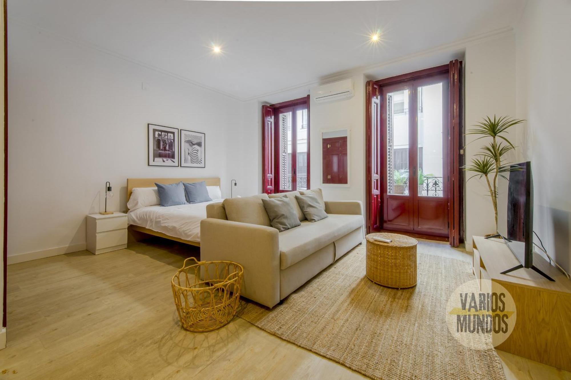 Apartamento Beautiful Loft 3pax En Huertas-cortes *